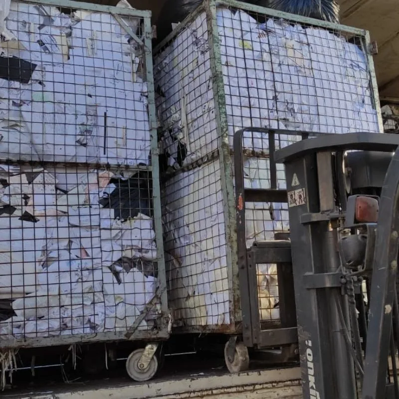 Papelera para reciclar